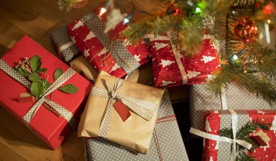 Guía para dar y comprar regalos en navidad.